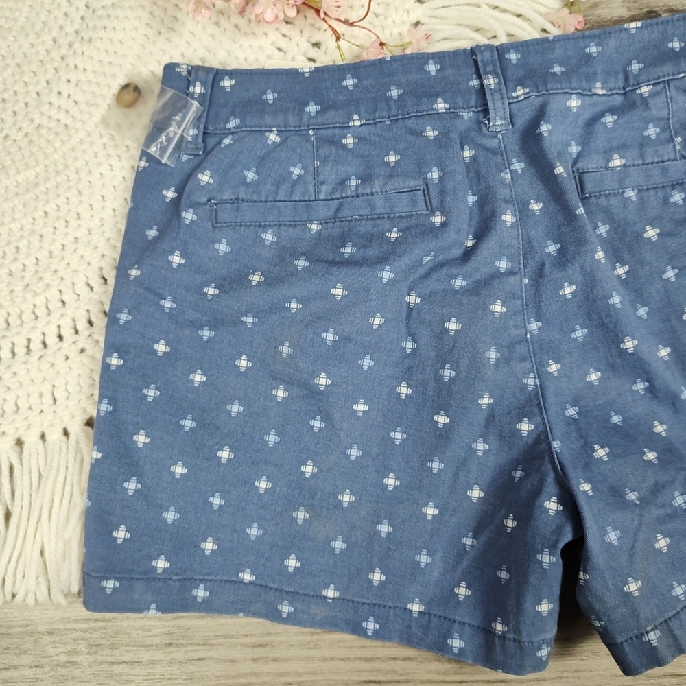 NWTS! a.n.a. Women's Size 6 Mid Rise Twill Chino Shorts  Blue Shiburi Geo Print - Picture 13 of 14